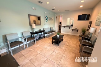 607 Manatee Ave E, Bradenton, FL for lease Interior Photo- Image 2 of 15