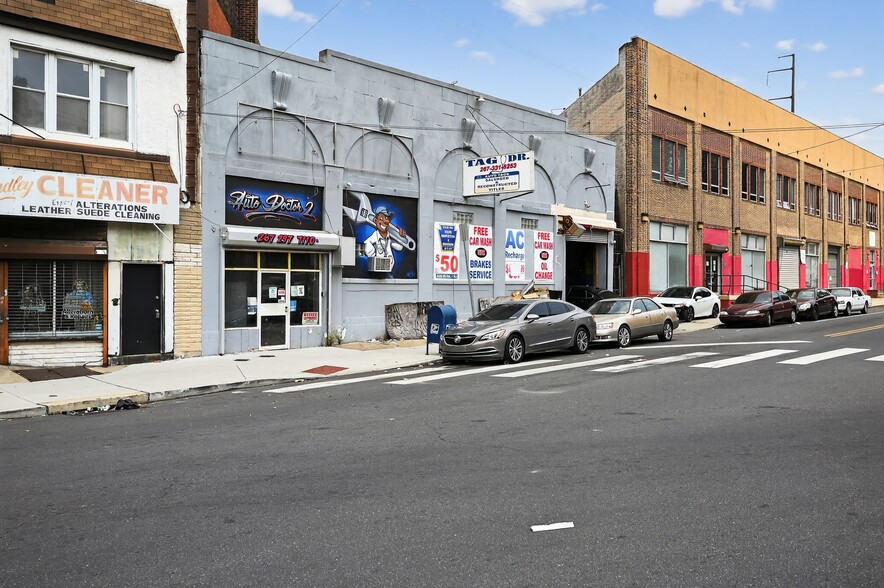 1339-1347 Windrim Ave, Philadelphia, PA for sale - Building Photo - Image 3 of 8
