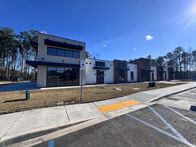 More details for 110 N Gosling Way, Summerville, SC - Retail for Lease