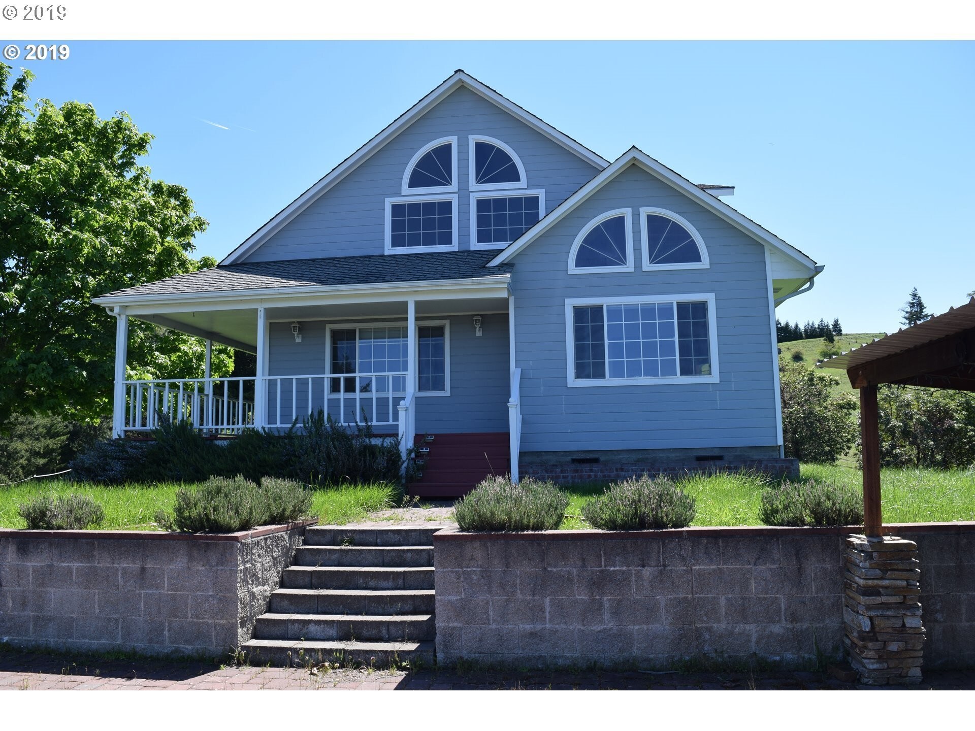 541 Dawson Rd, Roseburg, OR à vendre Photo principale- Image 1 de 1