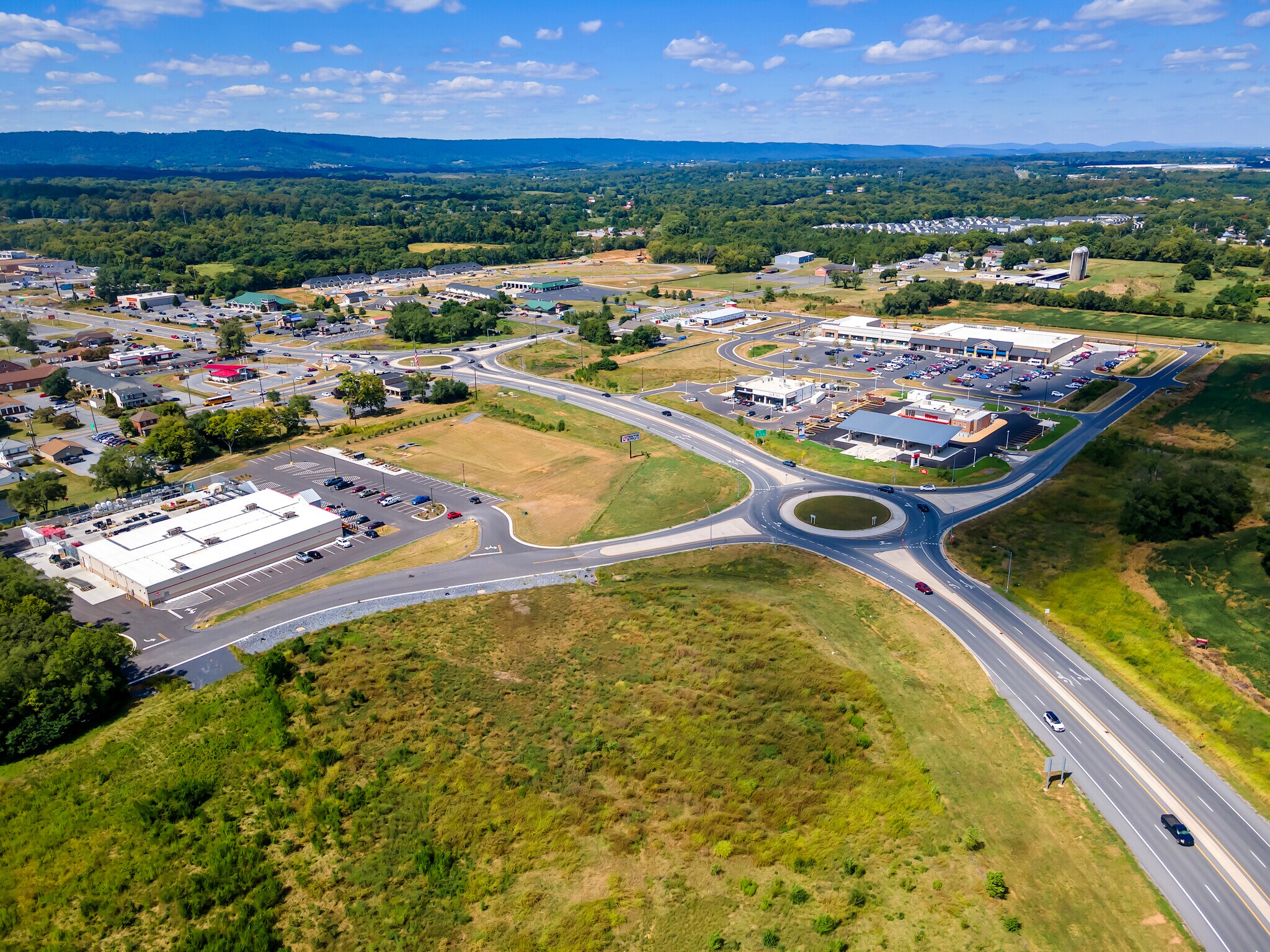 7519 Winchester Ave, Inwood, WV à vendre Photo du bâtiment- Image 1 de 19
