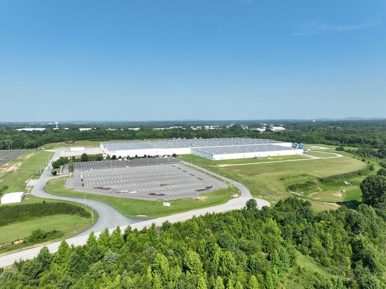 100 Morgan Olson Way, Ringgold, VA for sale - Building Photo - Image 3 of 54