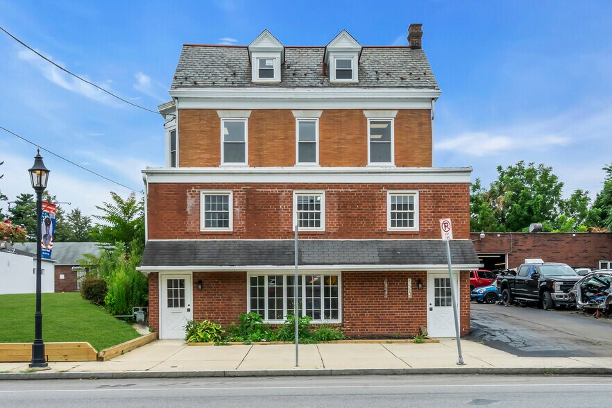 608 Huntingdon Pike, Rockledge, PA for lease - Building Photo - Image 2 of 118