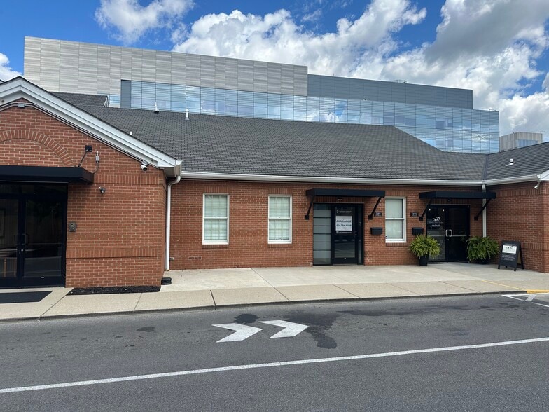 387-399 E Livingston Ave, Columbus, OH for lease - Building Photo - Image 2 of 4