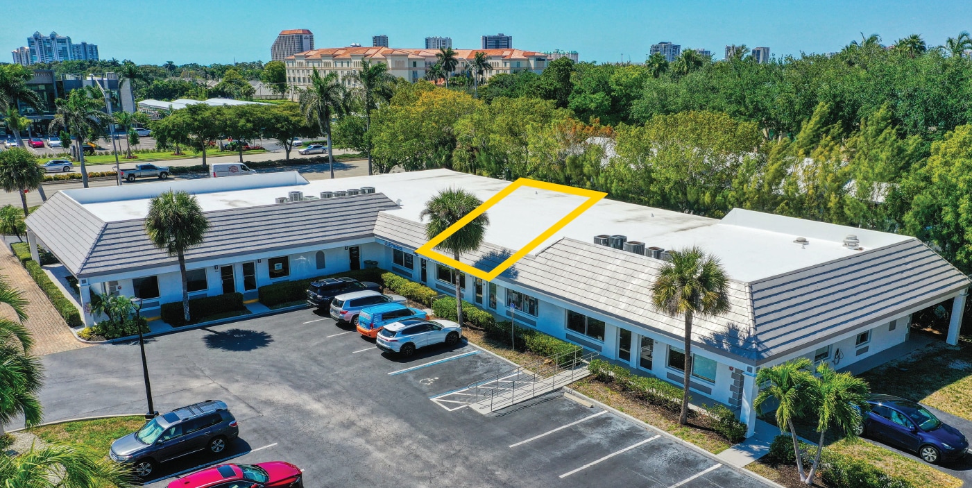 5006 Tamiami Trl N, Naples, FL for lease Building Photo- Image 1 of 2