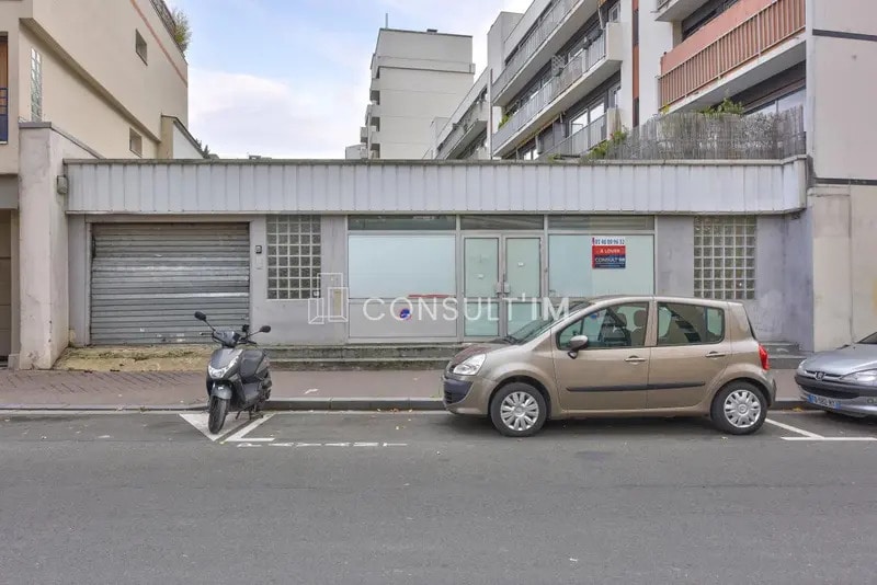 Office in Boulogne-Billancourt for lease Building Photo- Image 1 of 7