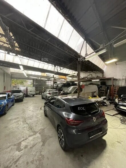 Industrial in Livry-Gargan for sale - Building Photo - Image 3 of 4