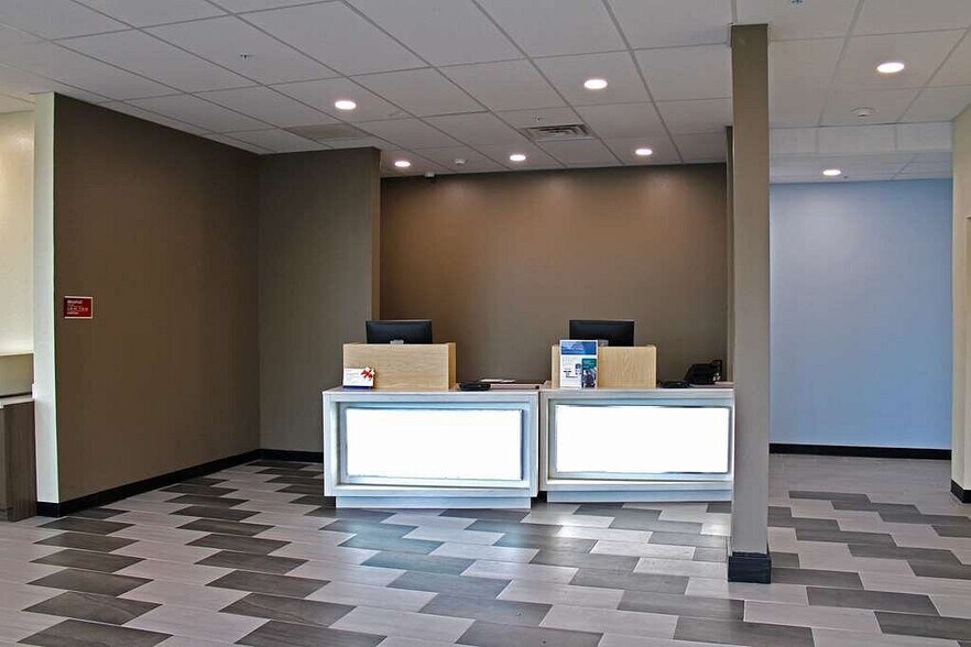 12282 Emerald Coast Pkwy West, Miramar Beach, FL à vendre - Hall d’entrée - Image 3 de 13