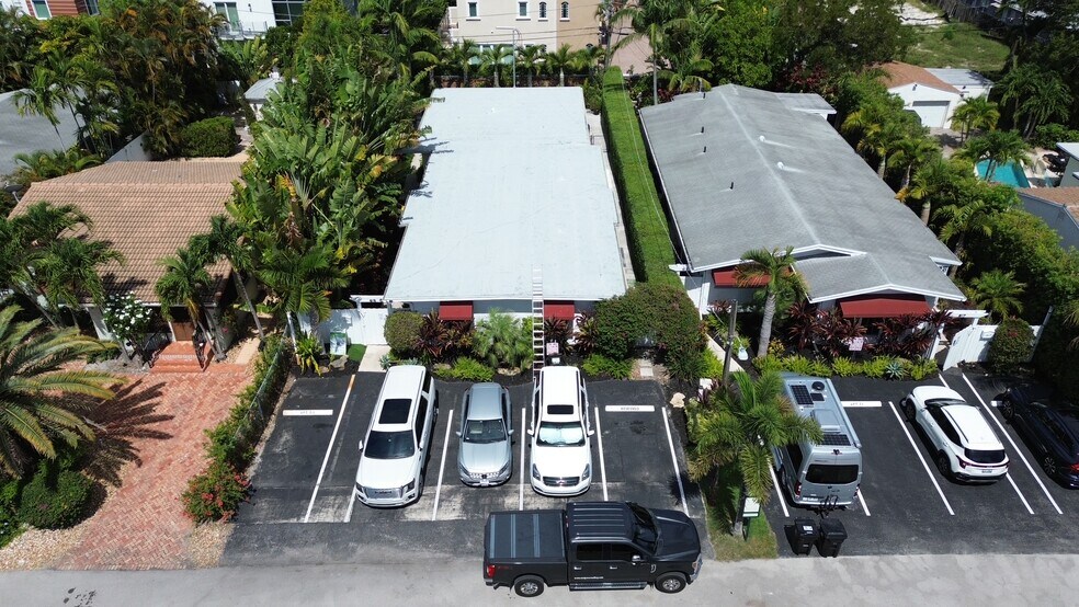 615-617 NE 9th Ave, Fort Lauderdale, FL à vendre - Photo du bâtiment - Image 3 de 97