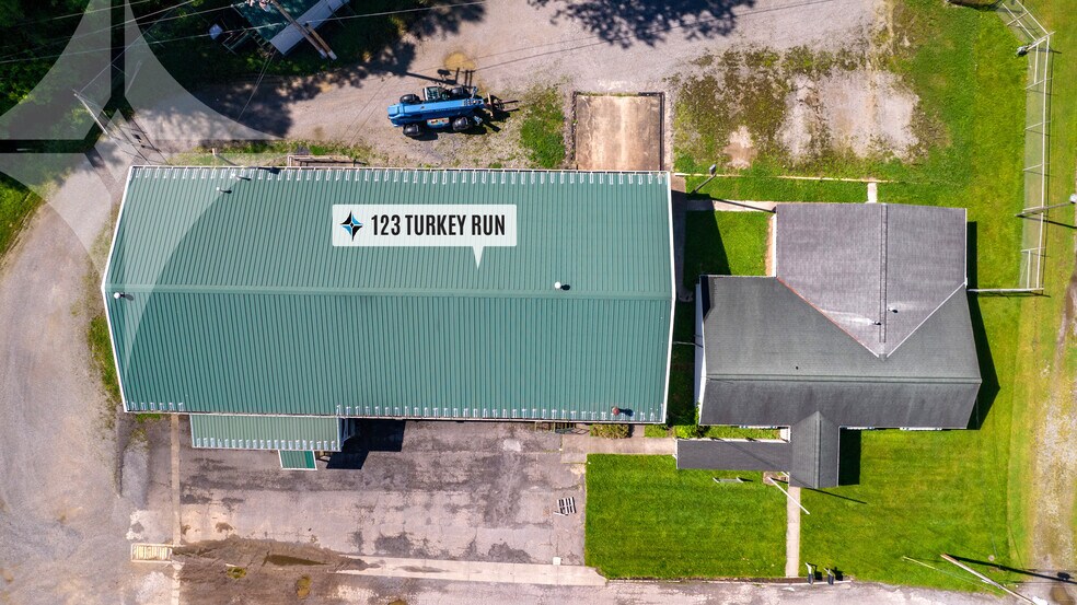 123 Turkey Run Rd, Salem, WV à louer - Photo du bâtiment - Image 3 de 43