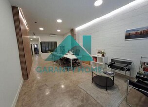 Retail in Cáceres, Cáceres for lease Interior Photo- Image 2 of 4