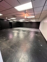 6740 Shannon Pky, Union City, GA for lease Interior Photo- Image 2 of 4