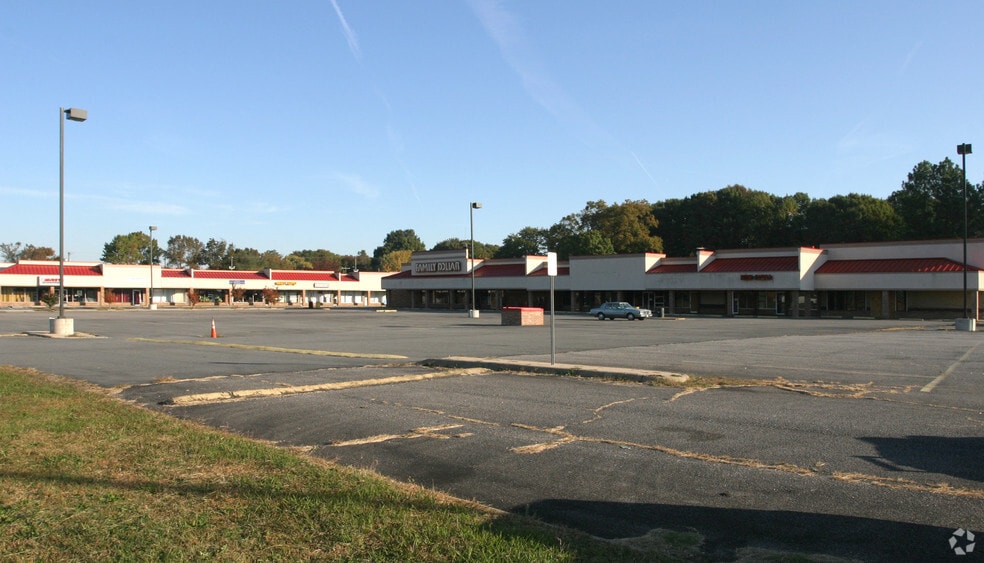 2731-2751 Campostella Rd, Chesapeake, VA for sale - Primary Photo - Image 1 of 3