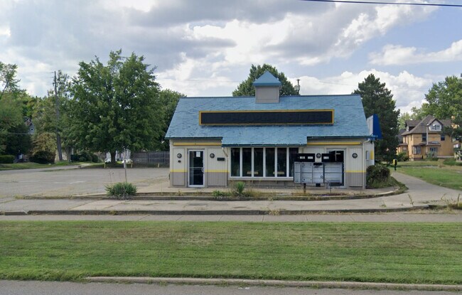 More details for 610 Lincoln Way E, Massillon, OH - Retail for Lease