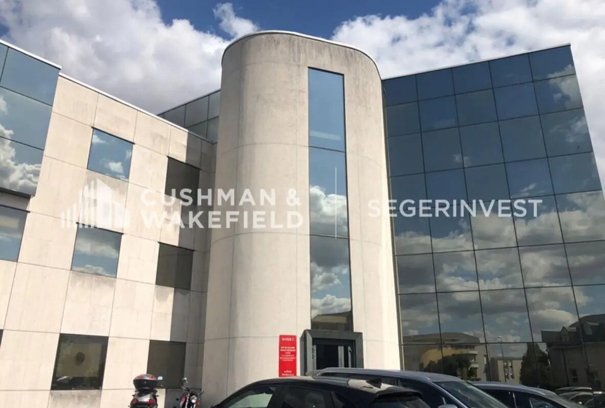 Office in Dijon for lease Building Photo- Image 1 of 6