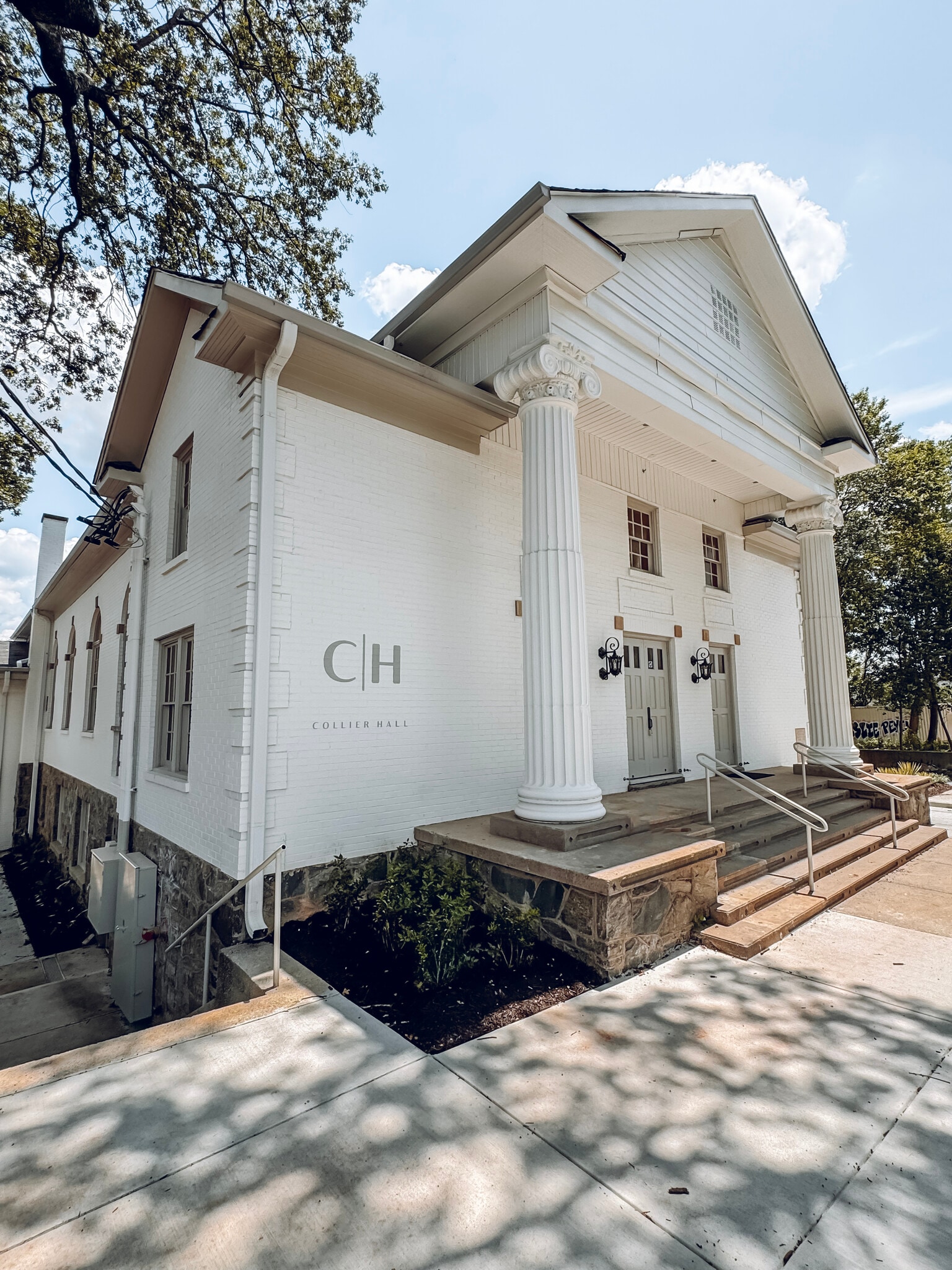 1881 Howell Mill Rd NW, Atlanta, GA for lease Primary Photo- Image 1 of 11