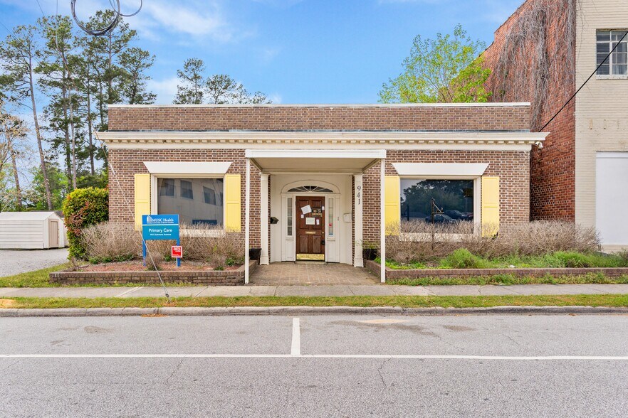 941 Summers Ave, Orangeburg, SC à vendre - Photo du bâtiment - Image 2 de 32