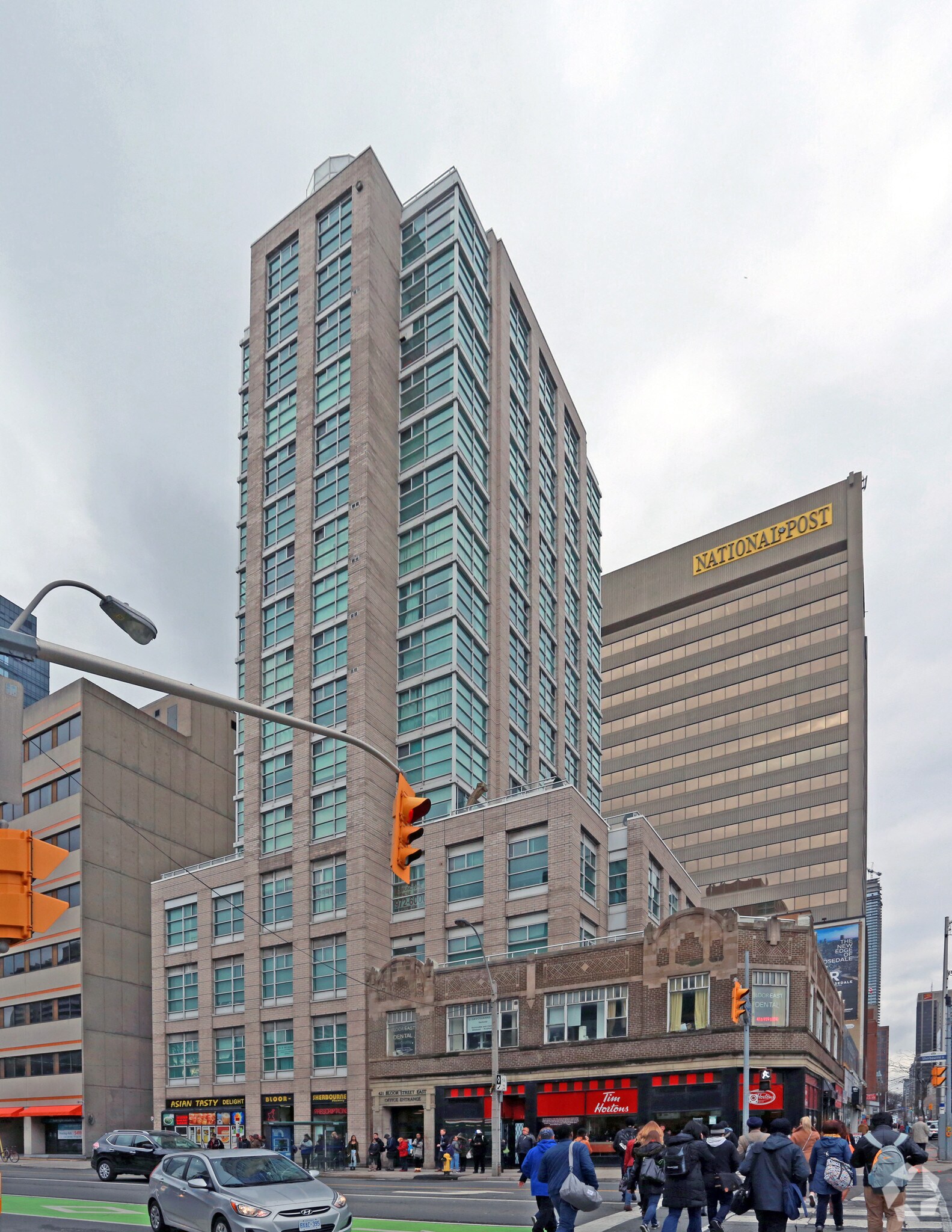 421 Bloor St E, Toronto, ON à vendre Photo principale- Image 1 de 19