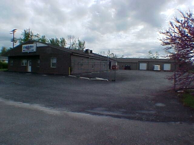 1880 N Prairie St, Springfield, MO à vendre - Photo du bâtiment - Image 2 de 28