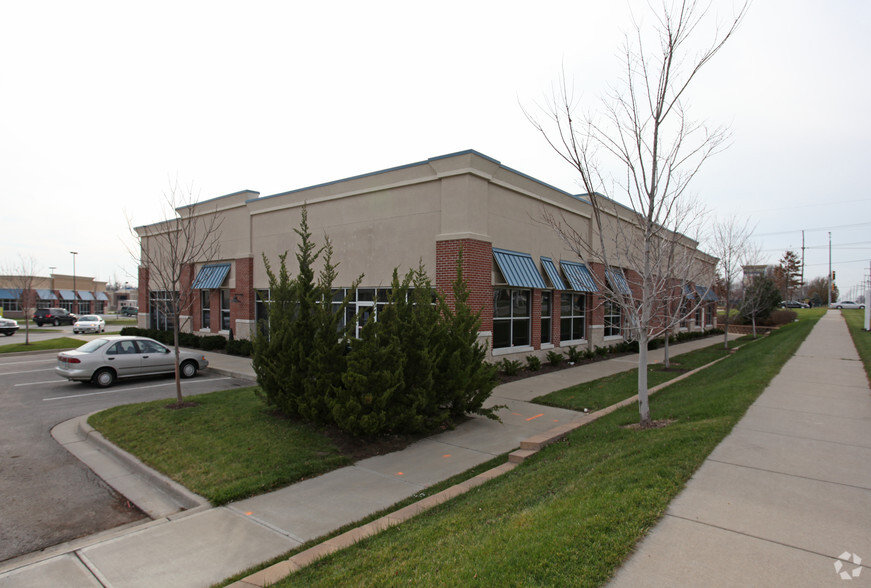 8641-8651 W 135th St, Overland Park, KS for sale - Primary Photo - Image 1 of 1