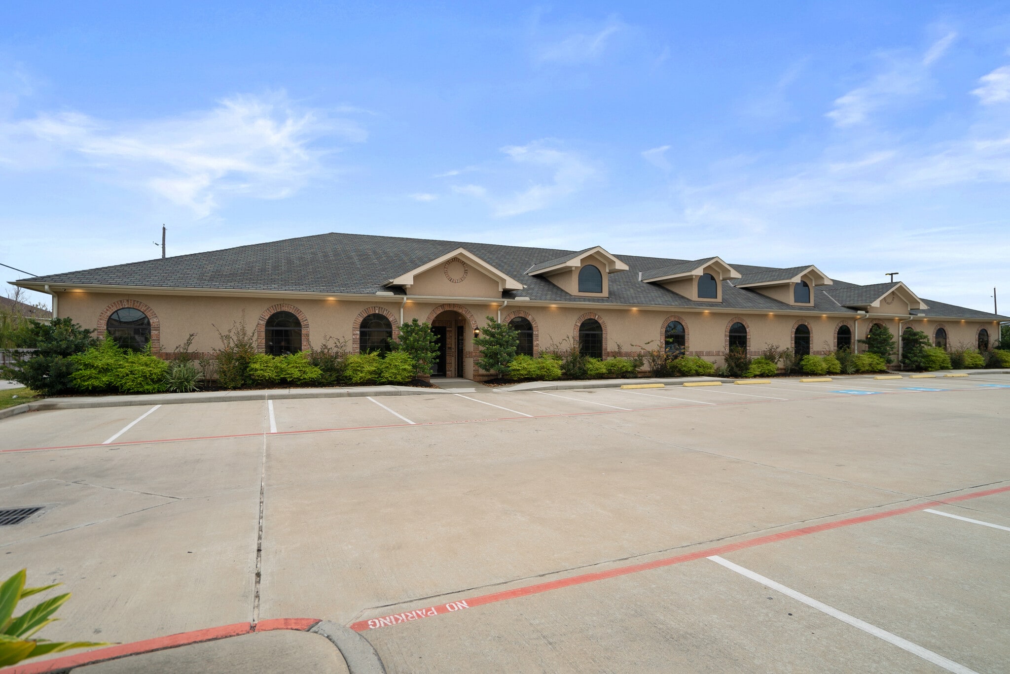 7115 FM 2920, Spring, TX for lease Interior Photo- Image 1 of 27