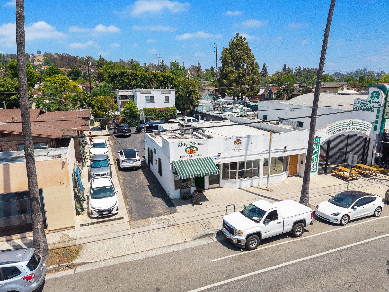 4690 Eagle Rock Blvd, Los Angeles, CA à vendre Photo du bâtiment- Image 1 de 1