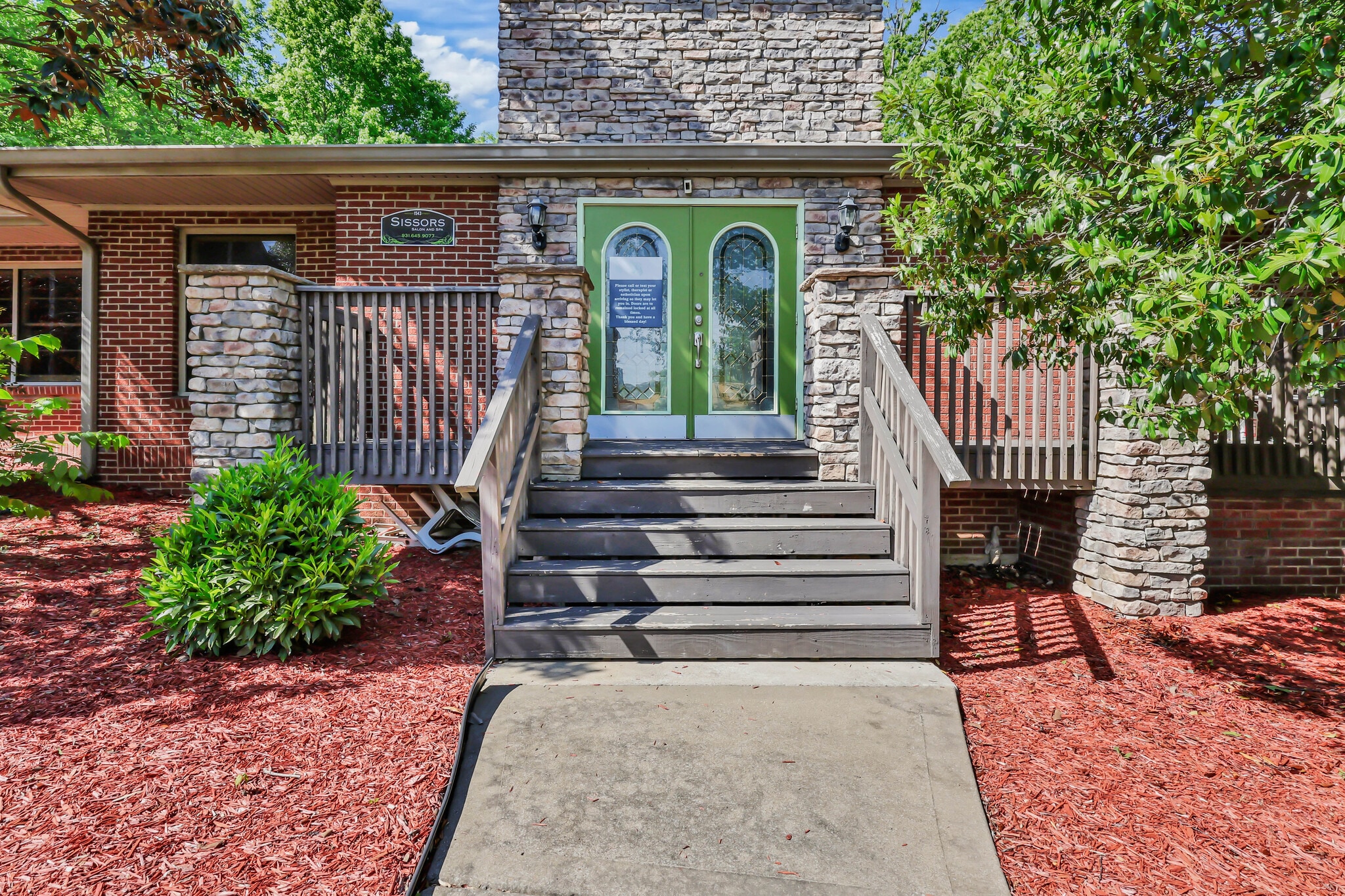 1543 Madison St, Clarksville, TN à vendre Photo principale- Image 1 de 44