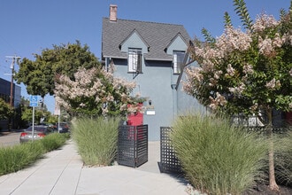 2912 Telegraph Ave, Berkeley, CA à louer Photo du bâtiment- Image 2 de 9