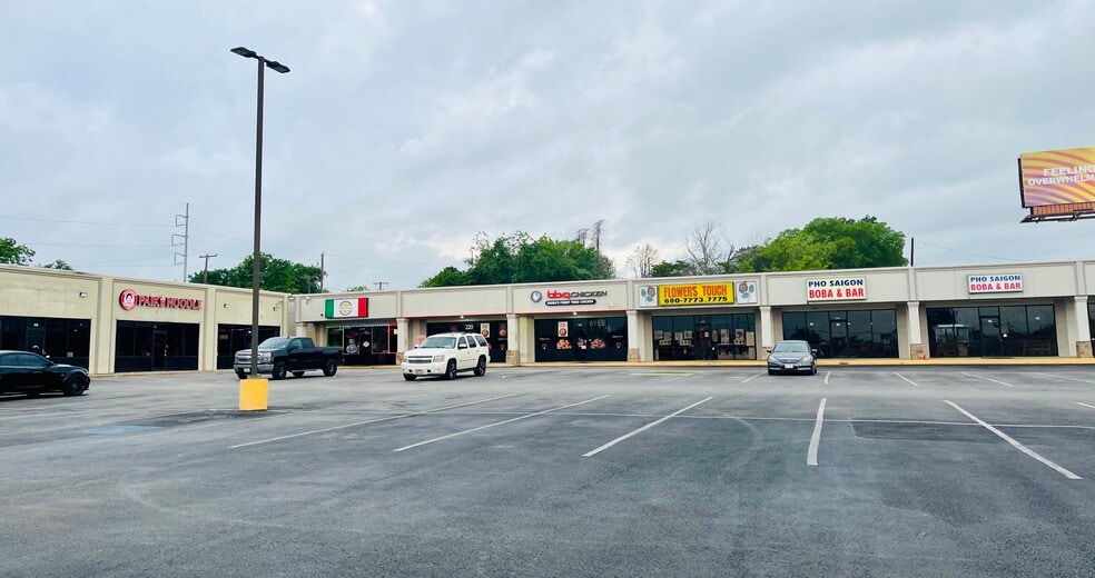 710 W Rancier Ave, Killeen, TX for lease - Building Photo - Image 2 of 5