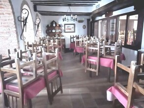 Retail in Chinchón, Madrid for lease Interior Photo- Image 2 of 13
