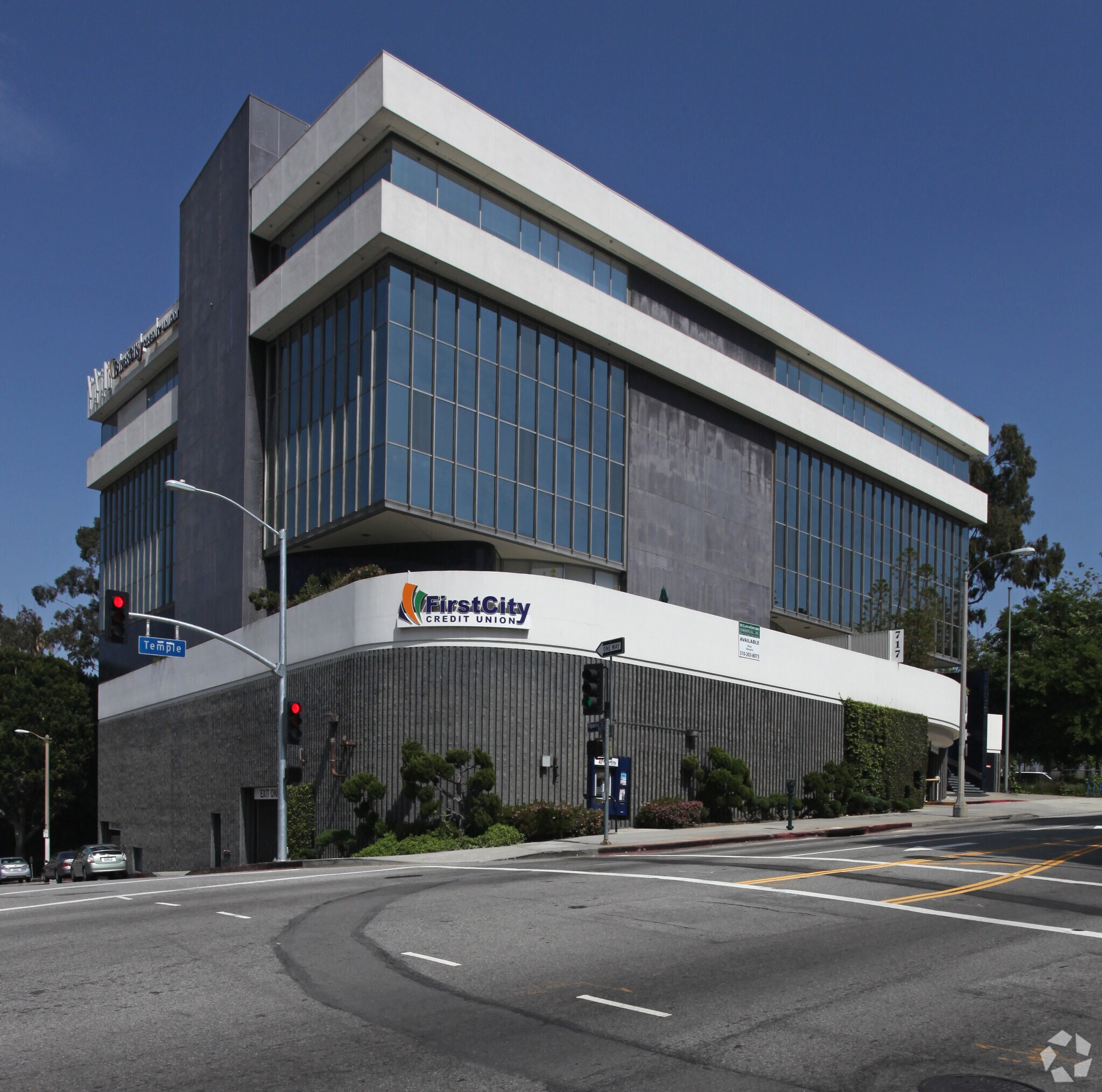 717 W Temple St, Los Angeles, CA for lease Building Photo- Image 1 of 10