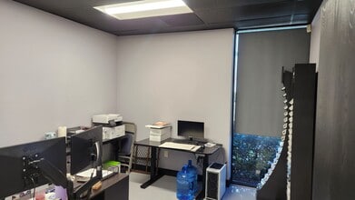 4531 Market St, Ventura, CA à louer Photo intérieure- Image 2 de 9