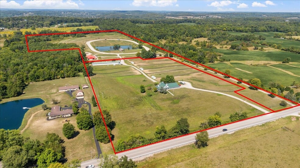 7233 National Rd, Thornville, OH for sale - Primary Photo - Image 1 of 32