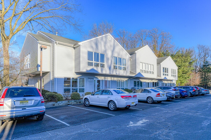 1568 US Highway 130, North Brunswick, NJ à vendre - Photo principale - Image 1 de 1