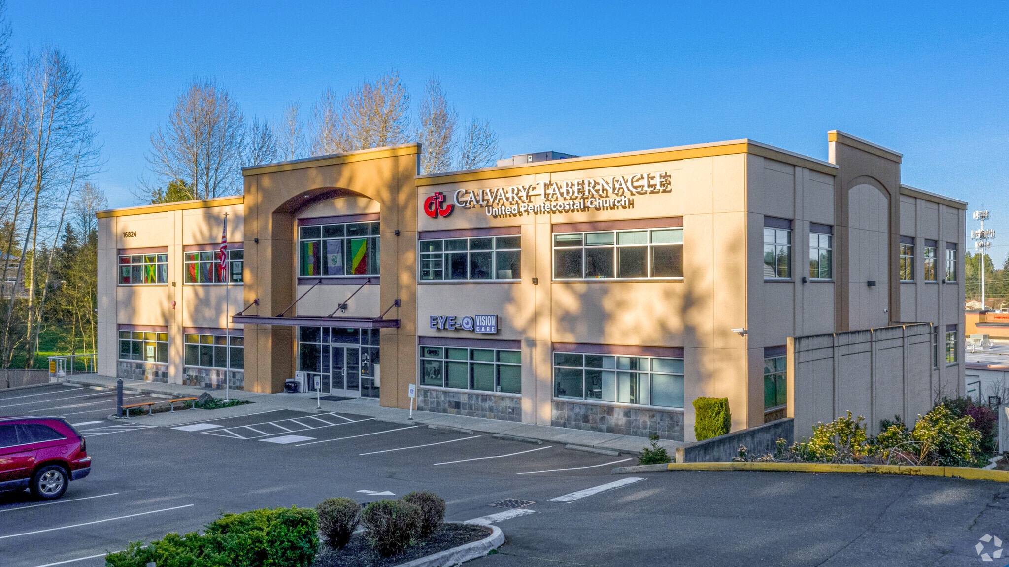 16824 44th Ave W, Lynnwood, WA for lease Primary Photo- Image 1 of 7
