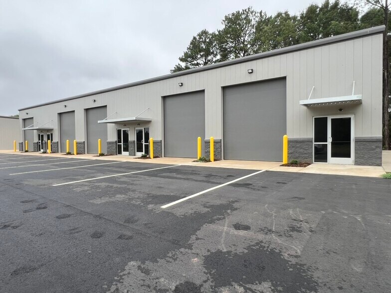 1781 S NC 16 Business Hwy, Stanley, NC à louer - Photo du bâtiment - Image 3 de 7