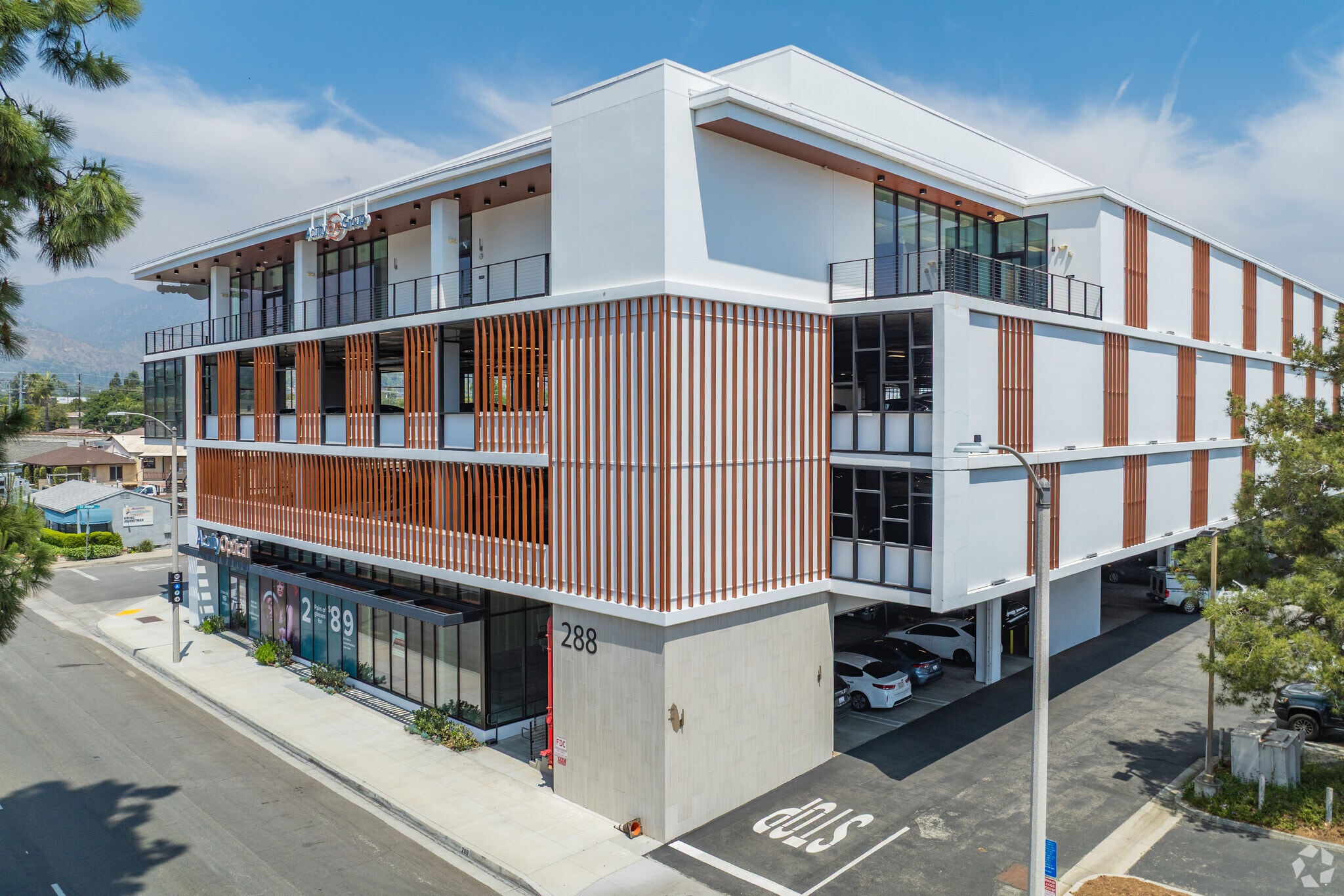 288 N Santa Anita Ave, Arcadia, CA for lease Primary Photo- Image 1 of 10