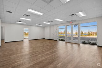 12070 SW Tom Mackie Blvd, Port Saint Lucie, FL à louer Photo intérieure- Image 2 de 8