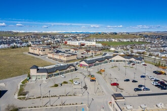 200 Southridge Rd, Okotoks, AB - Aerial  map view - Image1