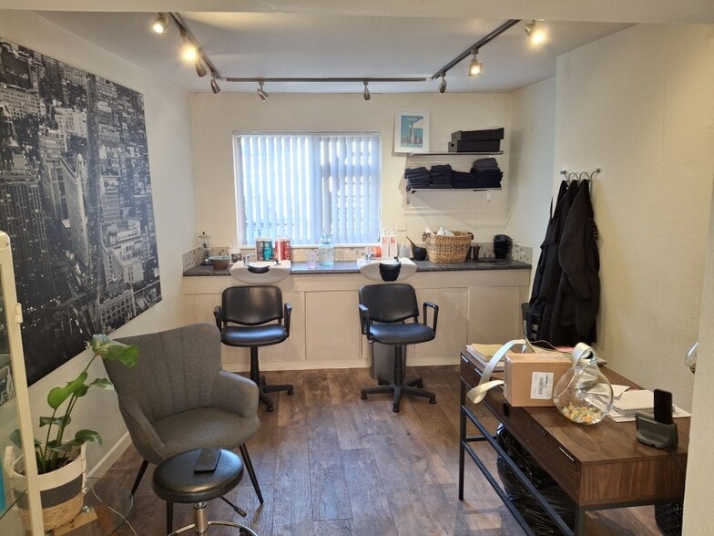 23-23A High St, Market Harborough for lease - Interior Photo - Image 3 of 5