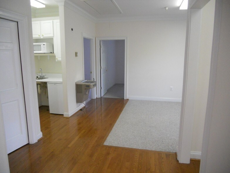1301 Shiloh Rd, Kennesaw, GA à louer - Photo du bâtiment - Image 2 de 18