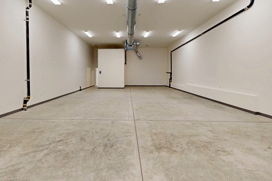 724 Irving St, San Francisco, CA à louer - Photo intérieure - Image 3 de 13