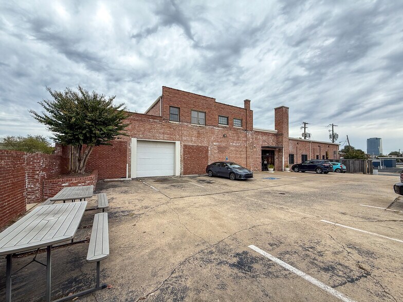 1115 W 3rd St, Little Rock, AR à vendre - Photo du bâtiment - Image 3 de 17