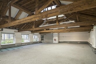 65-69 Kings Cross Rd, London for lease Interior Photo- Image 1 of 15