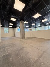 899 Clay St, Oakland, CA for lease Interior Photo- Image 2 of 22