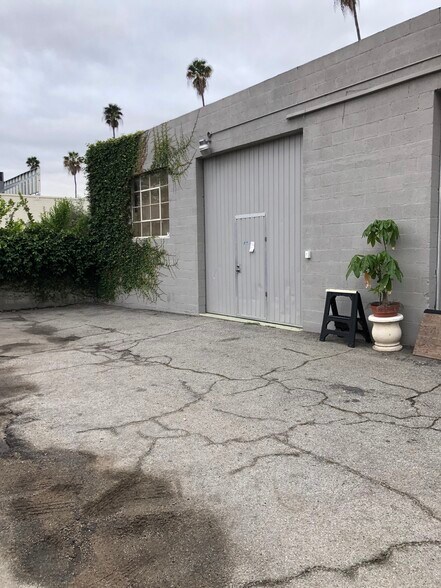 2010-2020 Lincoln Ave, Pasadena, CA à louer - Photo du bâtiment - Image 2 de 10