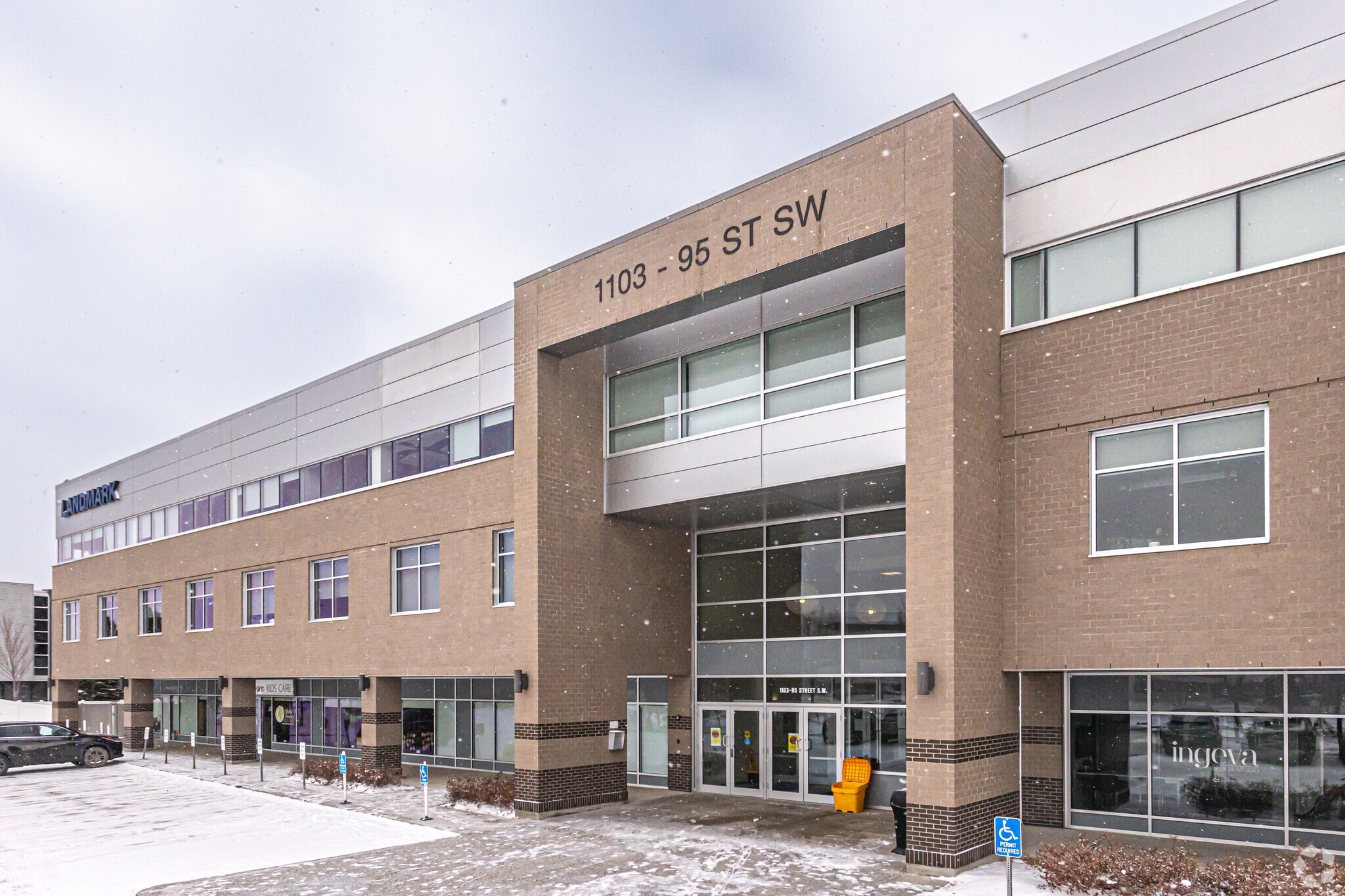 1103 95th St SW, Edmonton, AB for lease Primary Photo- Image 1 of 7