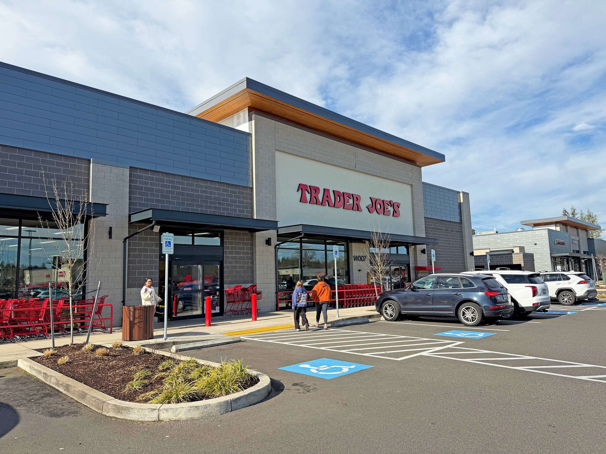 13909 NE 10th Ave, Vancouver, WA for lease Building Photo- Image 1 of 11