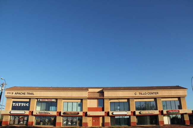 Plus de détails pour 2114 W Apache Trl, Apache Junction, AZ - Commerce de détail à louer