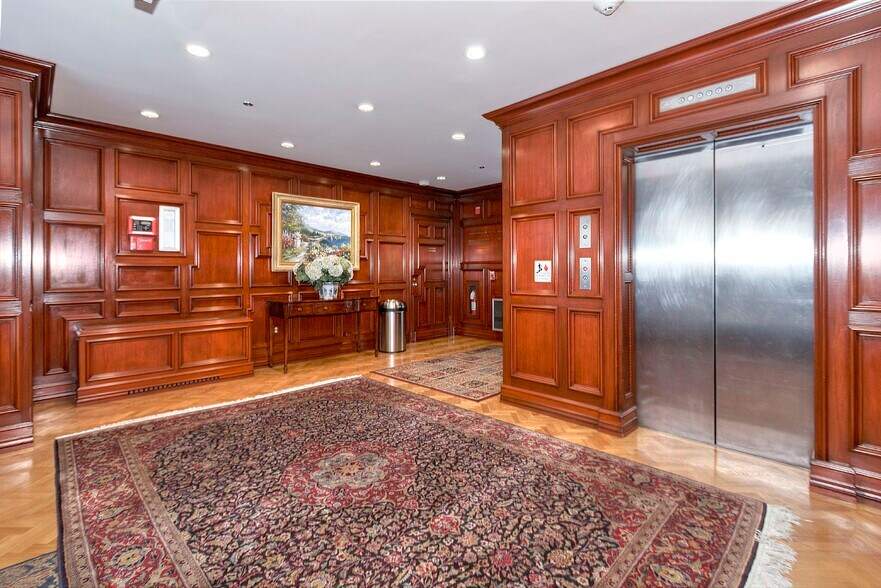 75 Lane Rd, Fairfield, NJ à louer - Photo intérieure - Image 3 de 14